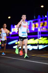 BIB: 40200
                            <button type="button" onclick="openModal(22884739)" class="btn btn-primary btn-sm float-right btn-popup" data-toggle="modal" data-target=".modal-high-quality">
                        <i class="fas fa-shopping-cart"></i> Add to Cart
                    </button>
                                            <button type="button" onclick="isThisMe(22884739, true)" class="btn btn-success btn-sm float-right btn-popup btn-isme hidden" data-toggle="tooltip" data-placement="bottom" title="นี่คือรูปของคุณใช่ไหม คลิกที่นี่เพื่อเอาเข้าอัลบั้ม">
                        <i class="fas fa-plus"></i> Add to album
                    </button>
                    <button type="button" onclick="isThisMe(22884739, false)" class="btn btn-warning btn-sm float-right btn-popup btn-isnotme hidden">
                        <i class="fas fa-ban"></i> Remove from album
                    </button>